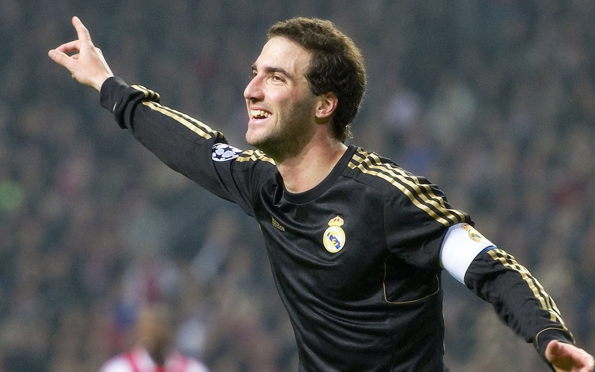 新赛季新气象：球队阵容变化揭秘，新赛季球员排名